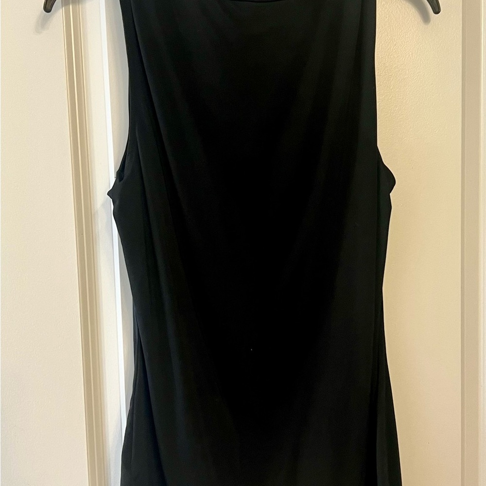 Chic Black And White Patterned Tops - image 3